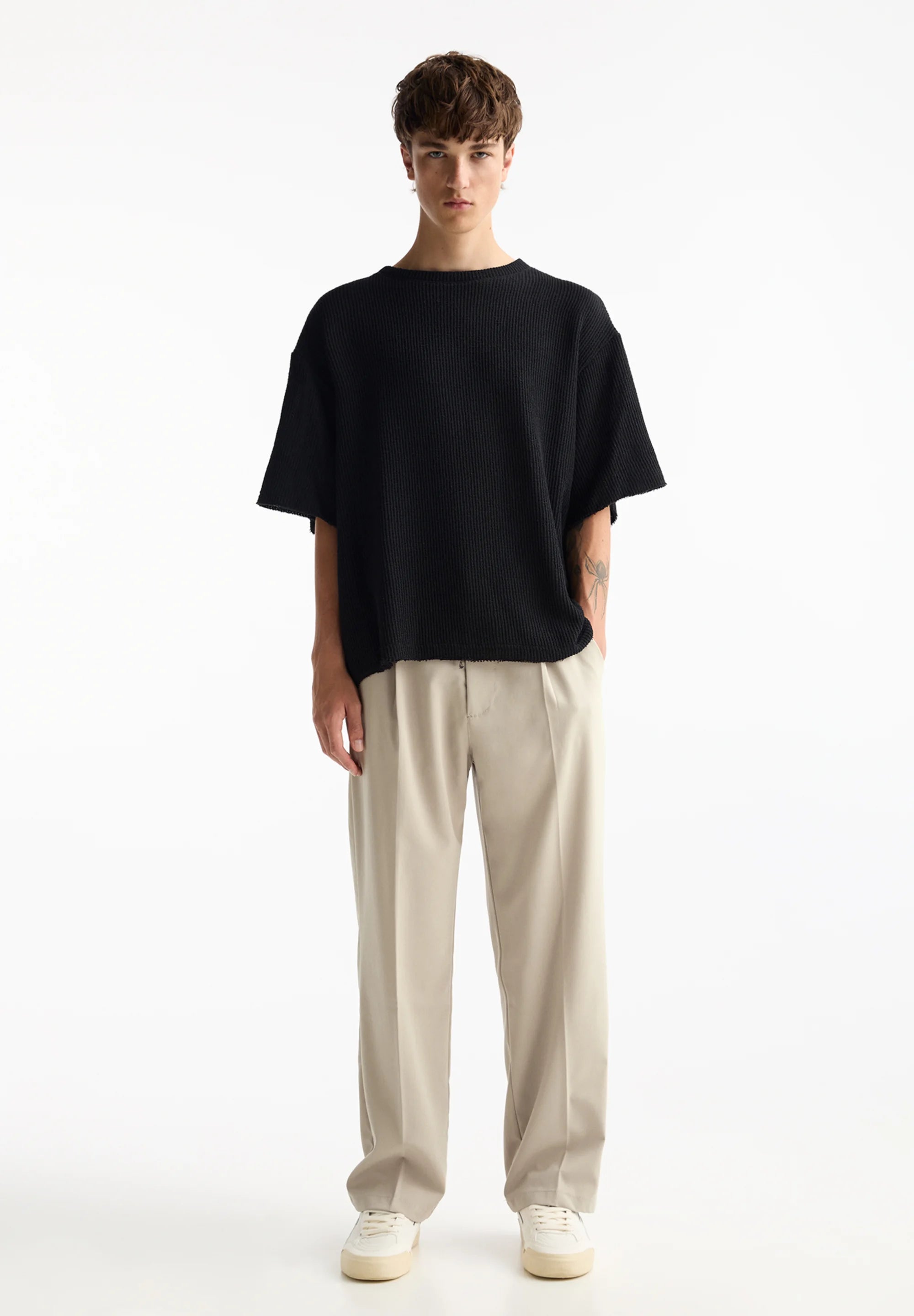 Beige / M